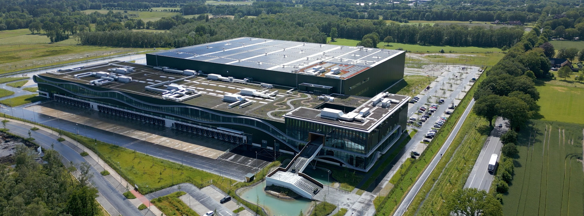 Energie & Management > Contracting - Rheinenergie versorgt Logistikstandort von Levi Strauss