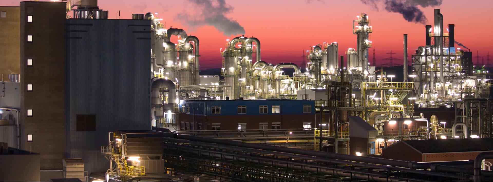 Energie & Management > Wirtschaft - Evonik arbeitet an der grünen Transformation