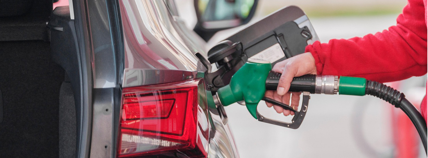 Energie & Management > Politik - Aiwanger will Spritpreisbremse über geringere CO2-Abgabe