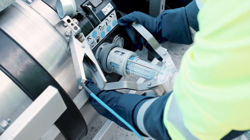 Energie & Management > Kraftstoffmarkt - LNG heißt im Schwerverkehr: praktisch klimaneutral