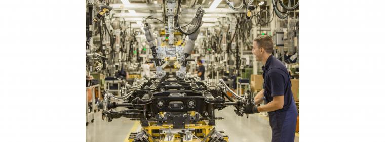 Energie & Management > KWK - KWK für Hamburger Daimler-Werk