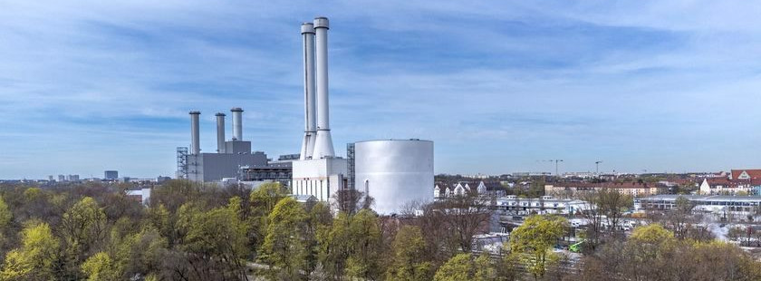 Energie & Management > Wärmespeicher - Thermoskanne für Münchner Fernwärme am Netz