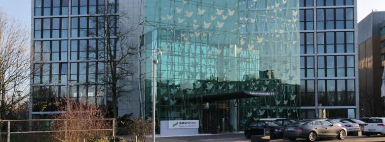 Energie & Management > Bilanz - Naturstrom verdient weniger