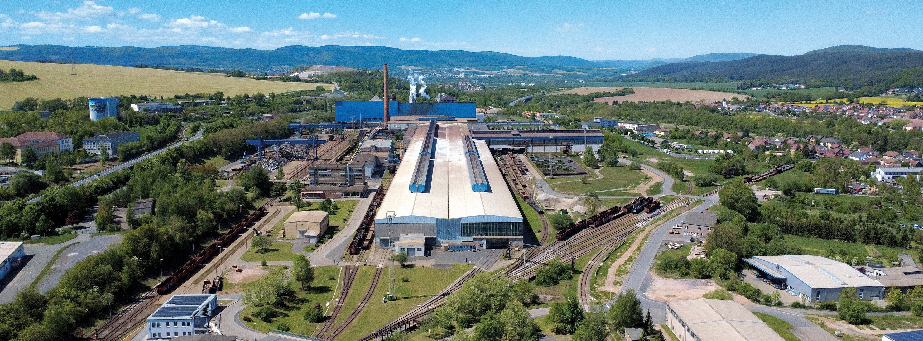 Energie & Management > Studien - Solarstrompreis für Stahlwerk untersucht