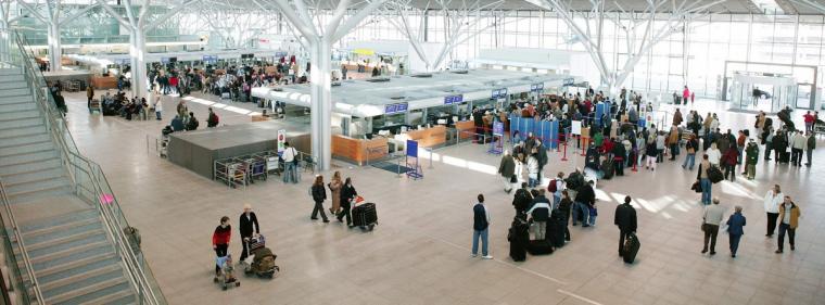 Energie & Management > Unternehmen - EnBW analysiert Flughafen Stuttgart