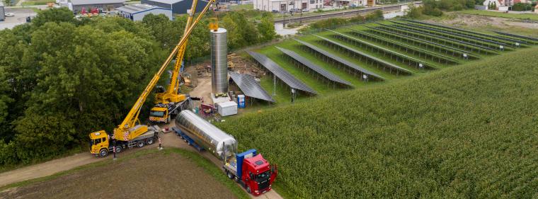 Energie & Management > Wärmenetz - Solarstrom sorgt für klimaneutrale Wärme