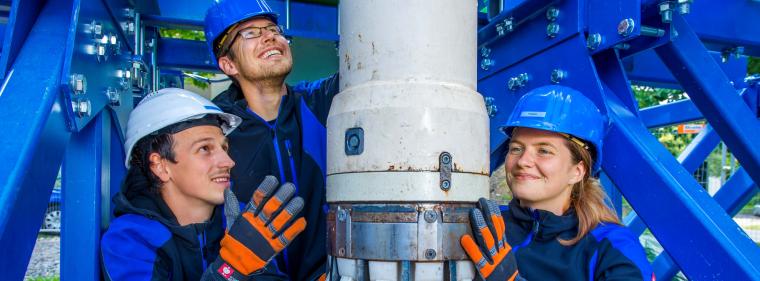 Energie & Management > Geothermie - Blitze im Bohrloch