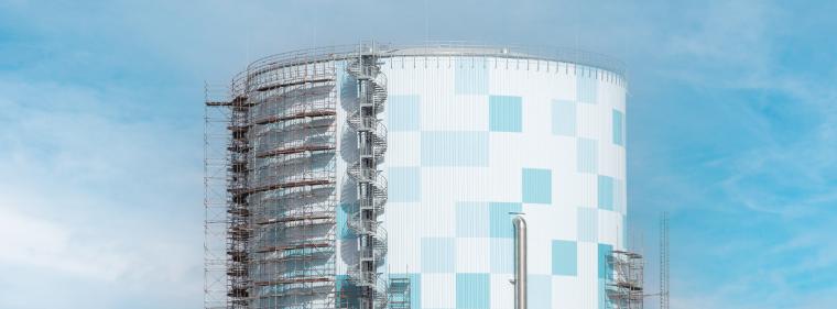 Energie & Management > Wärmenetz - Wärmespeicher der SW Rostock am Netz