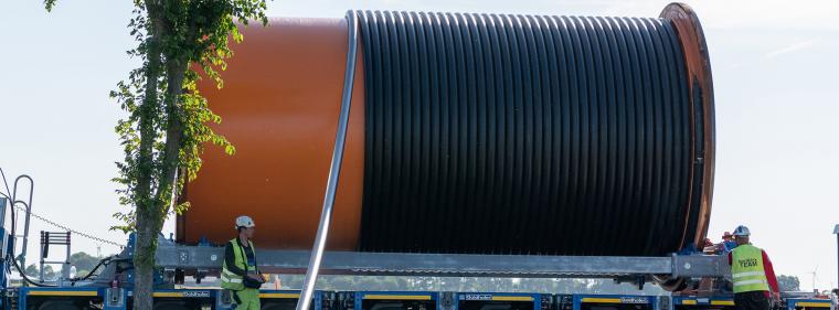 Energie & Management > Stromnetz - Zwei Milliarden Euro für die Südlink-Erdkabel