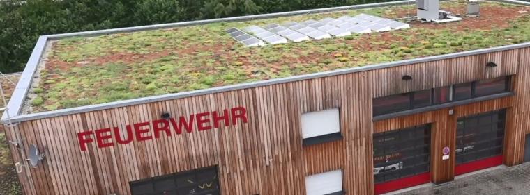 Energie & Management > Photovoltaik - Feuerwehr setzt auf solare Notstromversorgung