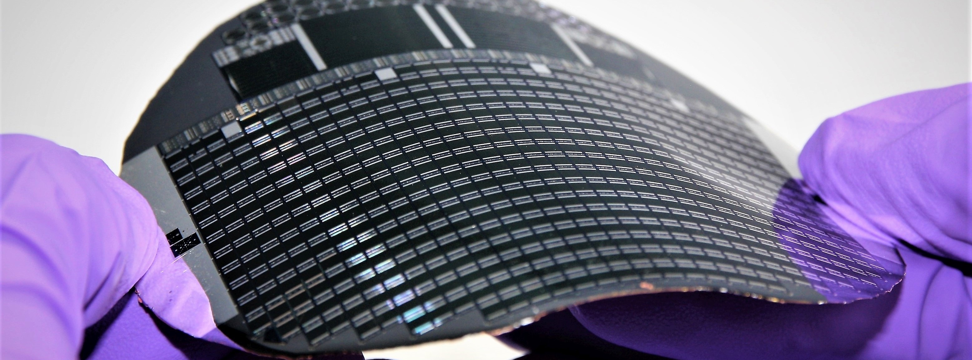 Energie & Management > Photovoltaik - Laserphotovoltaik schafft 68,9 % Wirkungsgrad