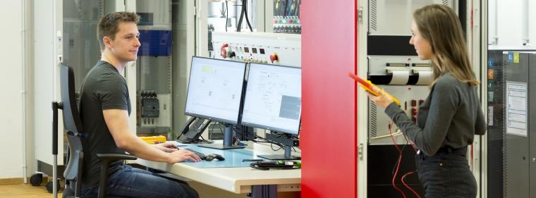 Energie & Management > Stromnetz - Digital Grid Lab simuliert das Netz der Zukunft