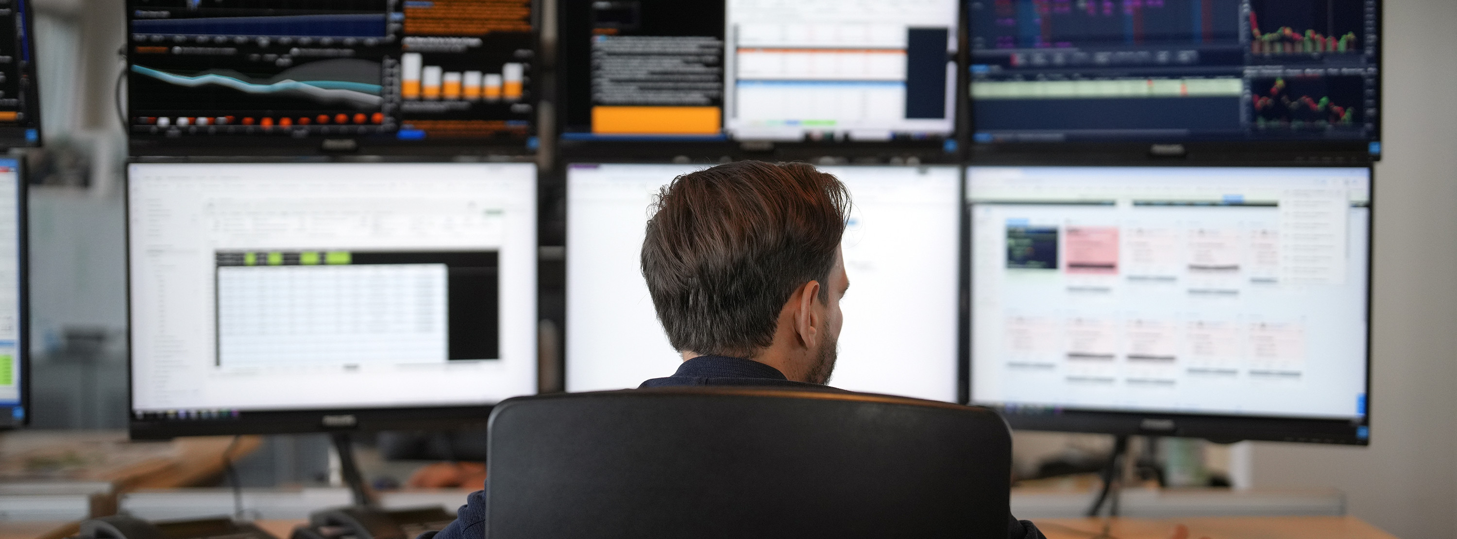 Energie & Management > Vertrieb - Schweizerisch-deutsches Duo vermarktet Batteriespeicher