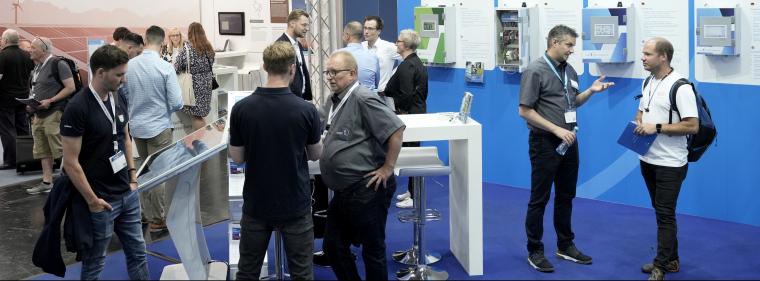 Energie & Management > Advertorial - Erneuerbare 24-7-Lösungen weisen den Weg