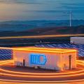 Energie & Management > Advertorial  - PV-Hybridanlagen auf dem Vormarsch