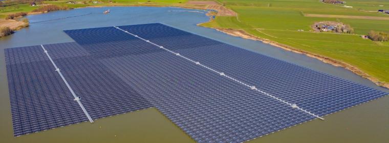 Energie & Management > Photovoltaik - Baywa Re verkauft Floating-PV-Anlage in den Niederlanden