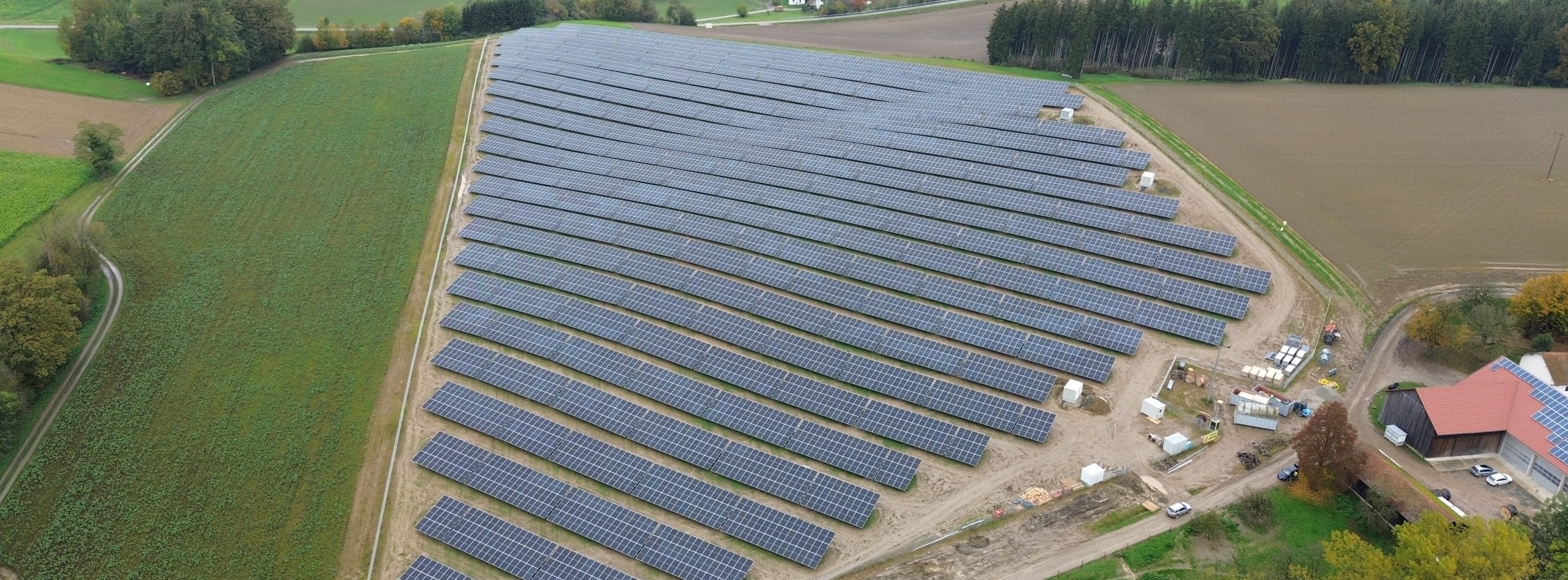 Energie & Management > Photovoltaik - Neue Solarparks von Bayernwerk am Netz