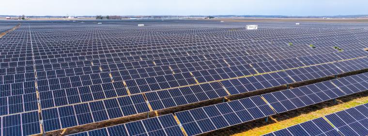 Energie & Management > Regenerative - RWE und Meta bauen Energiepartnerschaft aus