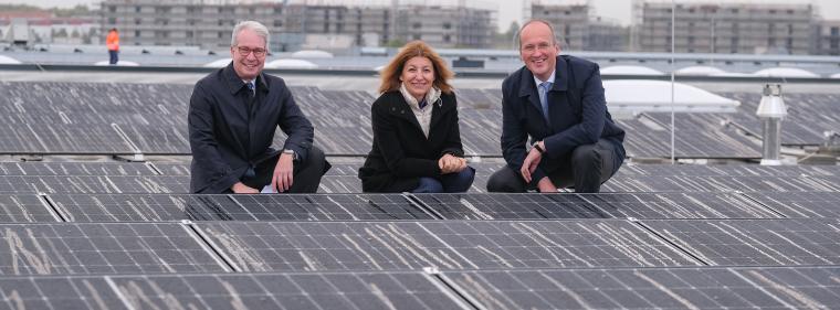 Energie & Management > Photovoltaik - Enercity baut 4,7-MW-PV-Anlage auf Logistikhalle