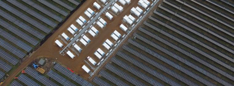 Energie & Management > Dänemark - 200-MWh-Batteriespeicher ergänzt Solarpark in Dänemark