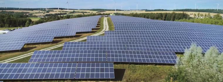 Energie & Management > Erneuerbare Energien - Kommunen nutzen PV-Strom gemeinsam