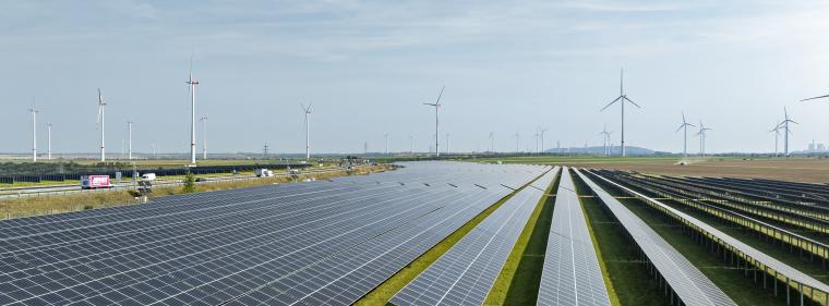 Energie & Management > Photovoltaik - RWE nimmt 20-MW-PV-Park in Betrieb