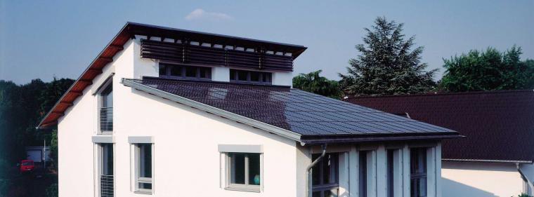 Energie & Management > Photovoltaik - Neuer Vertriebspartner für Solarworld