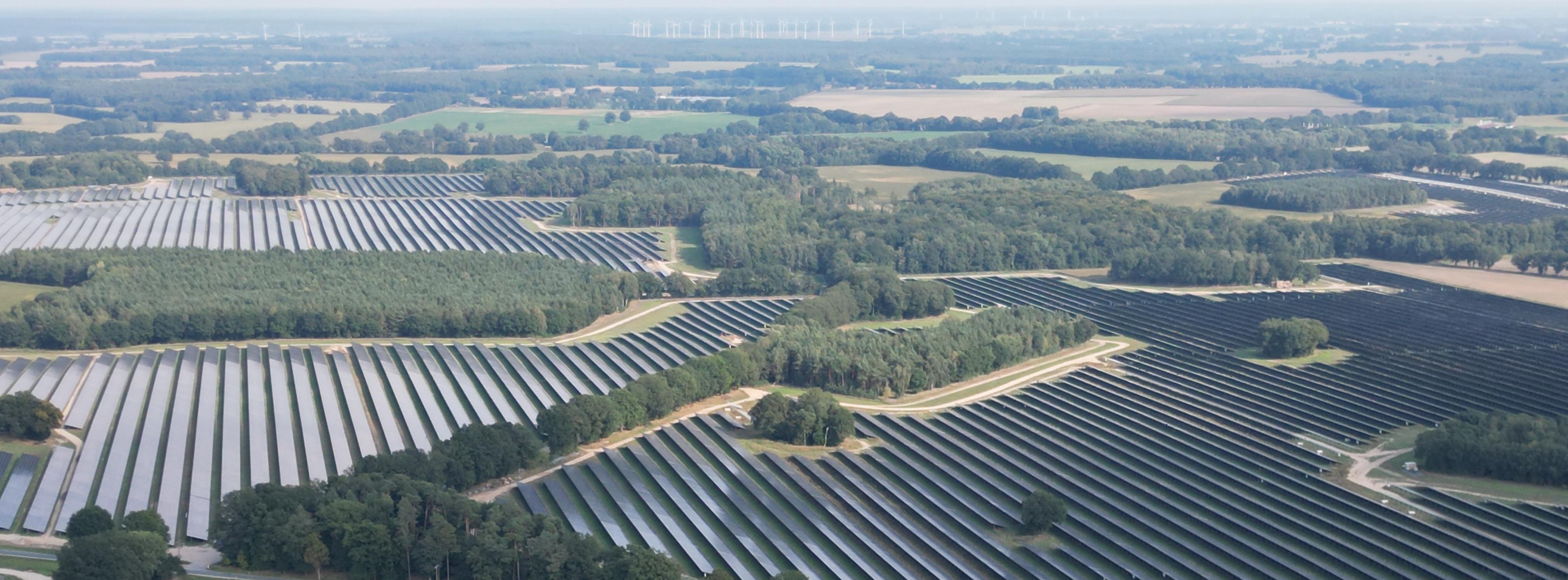 Energie & Management > Regenerative - Solarpark Halenbeck-Rohlsdorf II liefert Strom