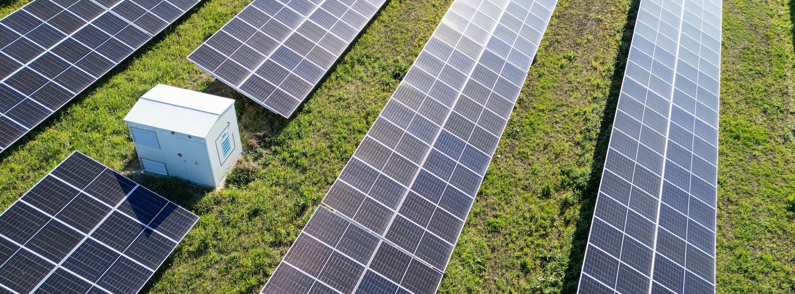 Energie & Management > Finanzierung - Batteriespeicher als PPA-Baustein für Solarparks