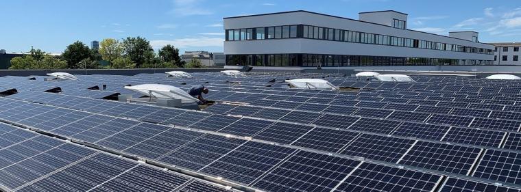 Energie & Management > Photovoltaik - Mieterstrommodell für Gewerbetreibende gestartet