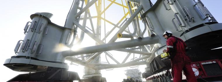 Energie & Management > Stromnetz - Kampfmittelräumdienst sprengt Stromtrasse frei