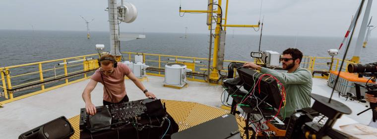 Energie & Management > Windkraft Offshore - Weltpremiere: Konzert auf Offshore-Plattform