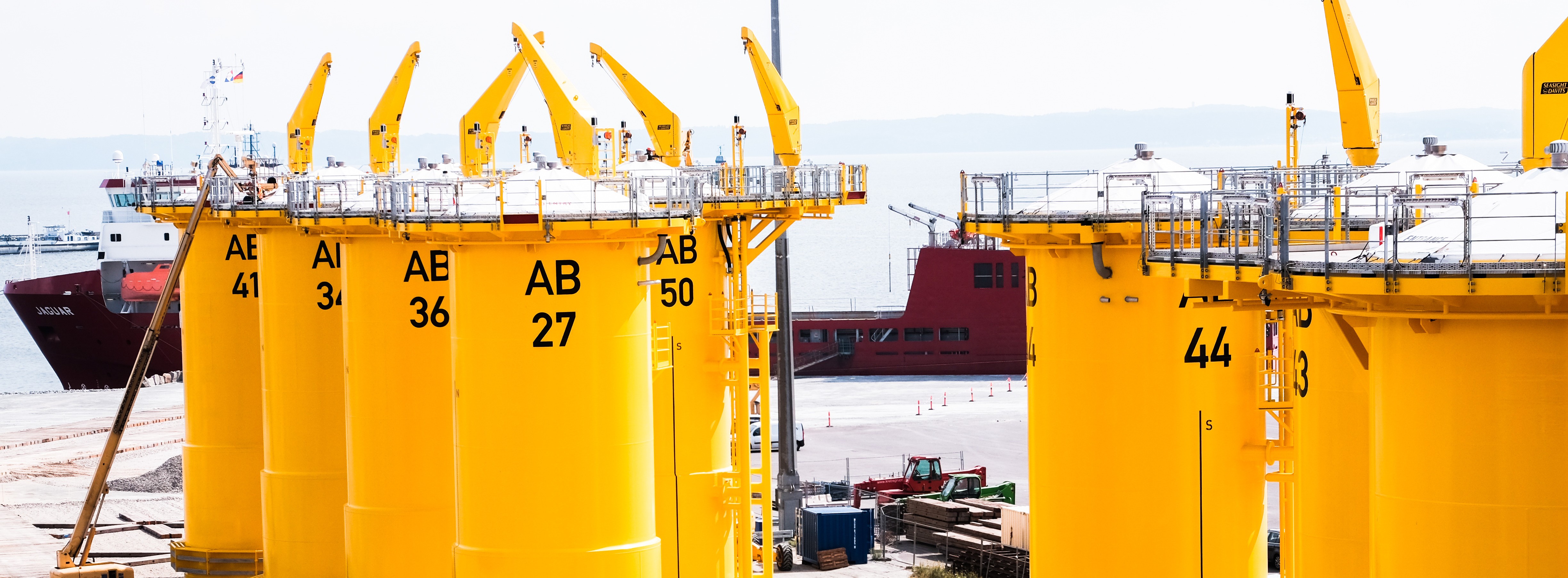 Energie & Management > Windkraft - Der Bau vom Offshore-Projekt Arkona hat begonnen