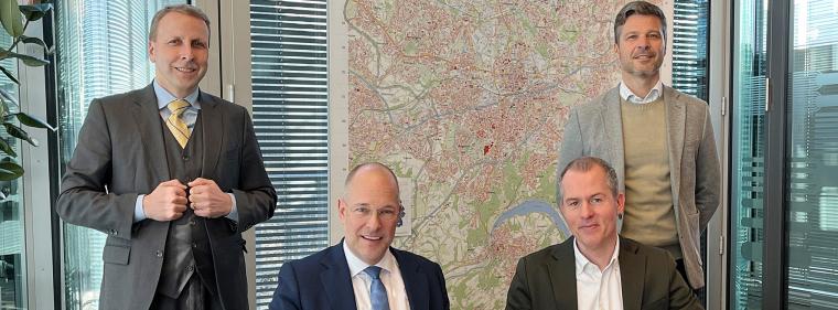 Energie & Management > Wärme - Stadtwerke Essen und Iqony vertiefen Kooperation bei Wärmewende