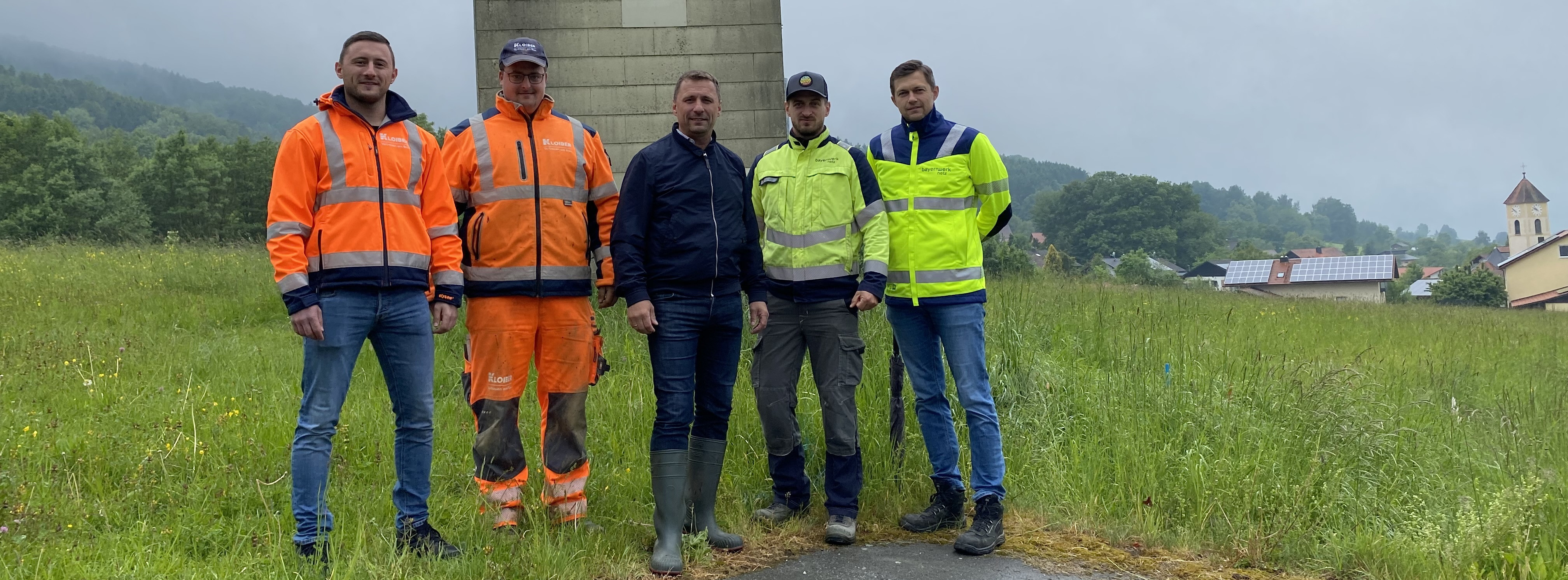 Energie & Management > Stromnetz - Netzmodernisierung in Niederbayern