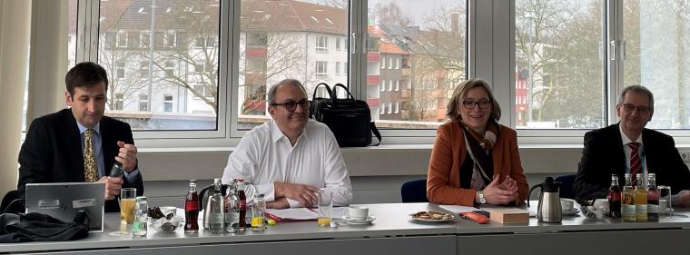 Energie & Management > E-World 2024 - Efet fürchtet um den Terminmarkt