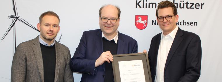 Energie & Management > Wasserstoff - 8 Millionen Euro für grüne Wasserstoffinfrastruktur in Emden