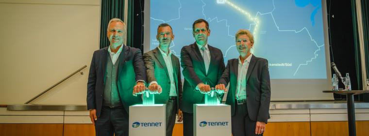 Energie & Management > Stromnetz - Höchstspannungsleitung für Salzgitter nach fünf Jahren fertig