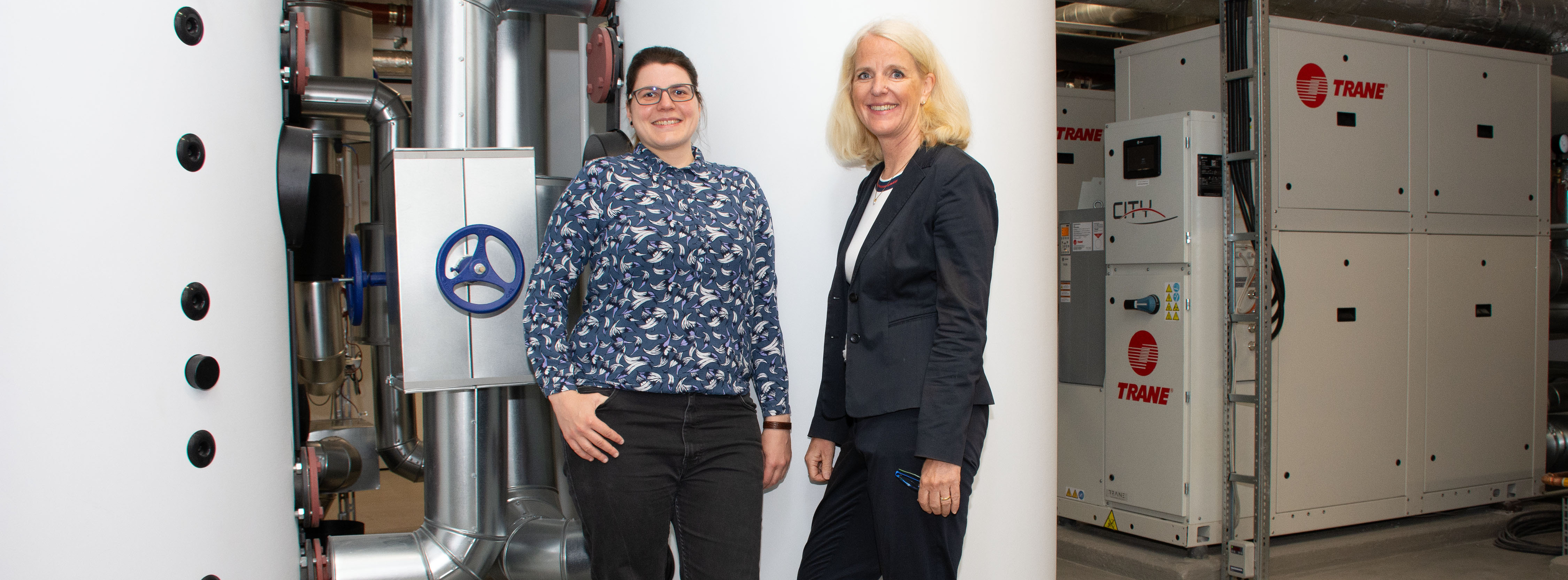 Energie & Management > Geothermie - Erdsonden versorgen Sportstätte mit Wärme und Kälte