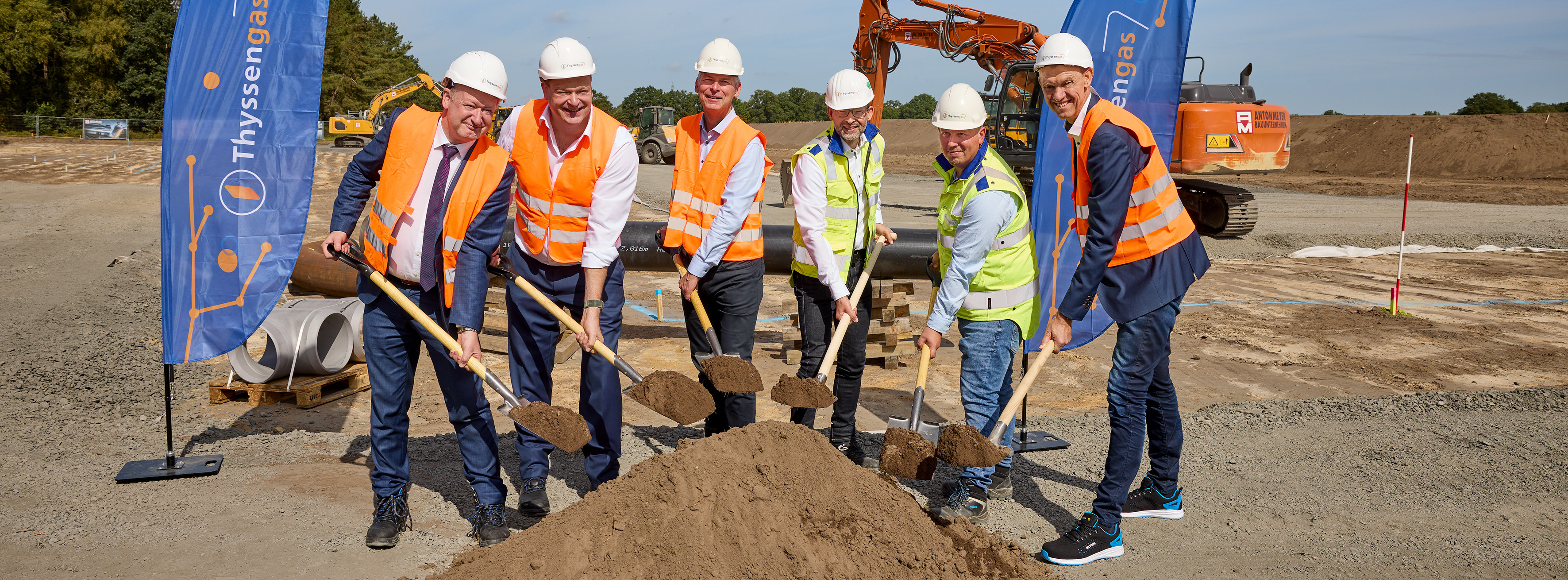Energie & Management > Wasserstoffinfrastruktur - Spatenstich für deutsch-niederländische Wasserstofftrasse