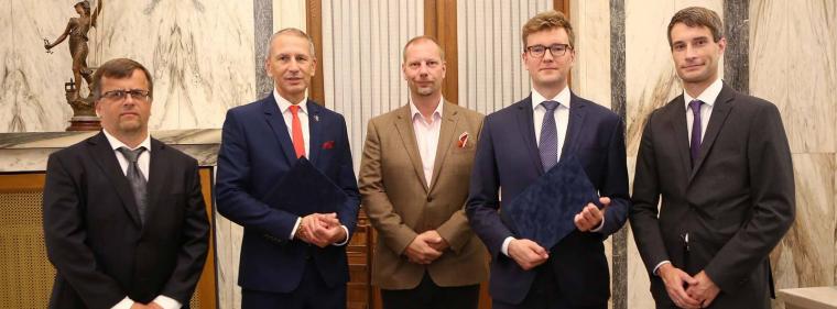 Energie & Management > Gasnetz - RWE verkauft sein tschechisches Gasspeichergeschäft