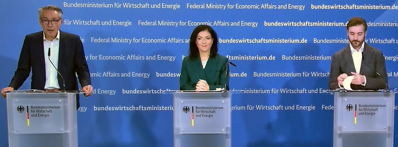 Energie & Management > Politik - Reiches Energiewende-Kurs schnallt den Gürtel enger