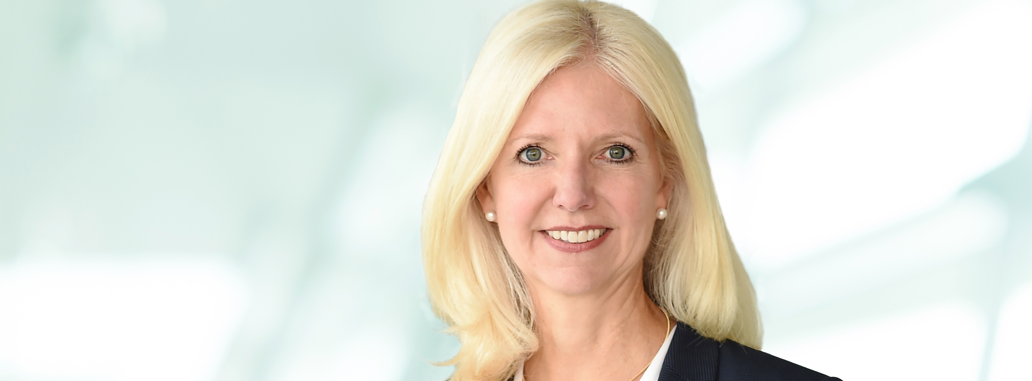 Energie & Management > Personalie - RWE und Personalvorständin verlängern ein letztes Mal