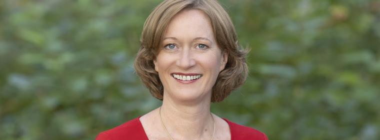 Energie & Management > Personalie - Kerstin Andreae bleibt BDEW-Hauptgeschäftsführerin