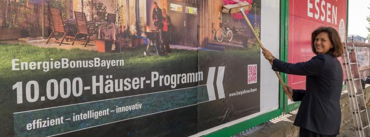 Energie & Management > Politik - 2 500 Anträge in zwei Wochen