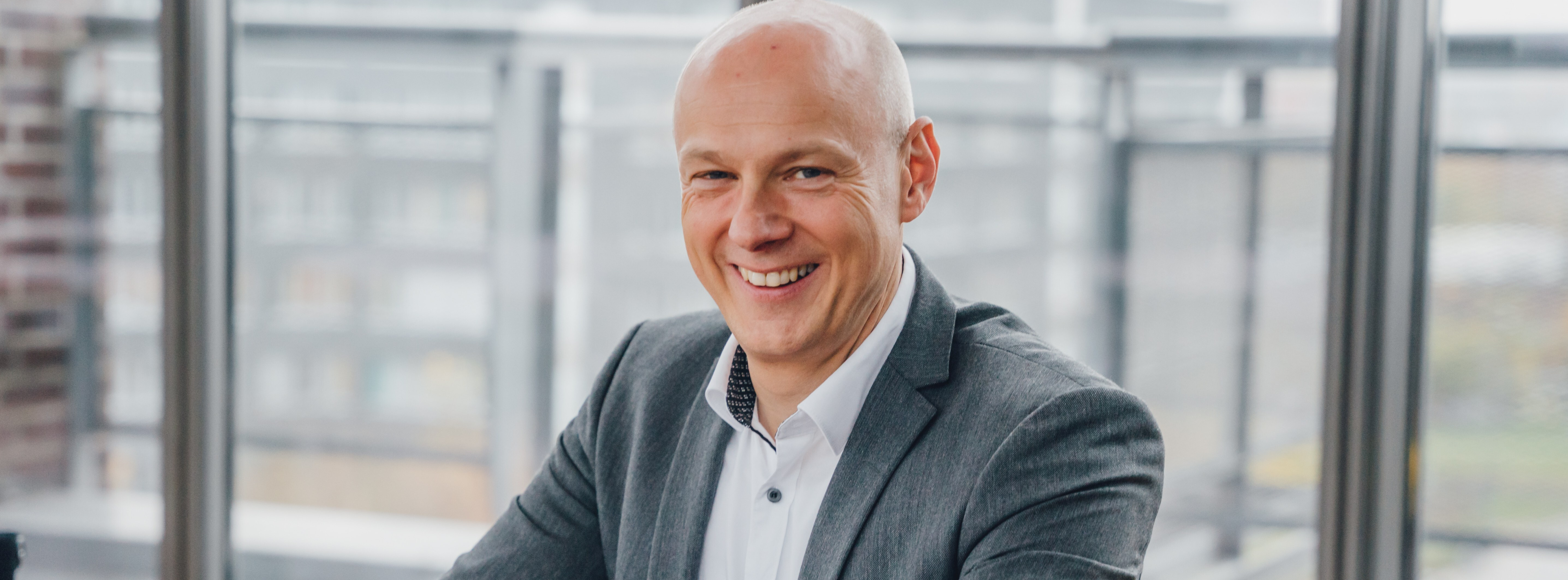 Energie & Management > Personalie - Stadtwerke Münster verlängern mit Frank Gäfgen