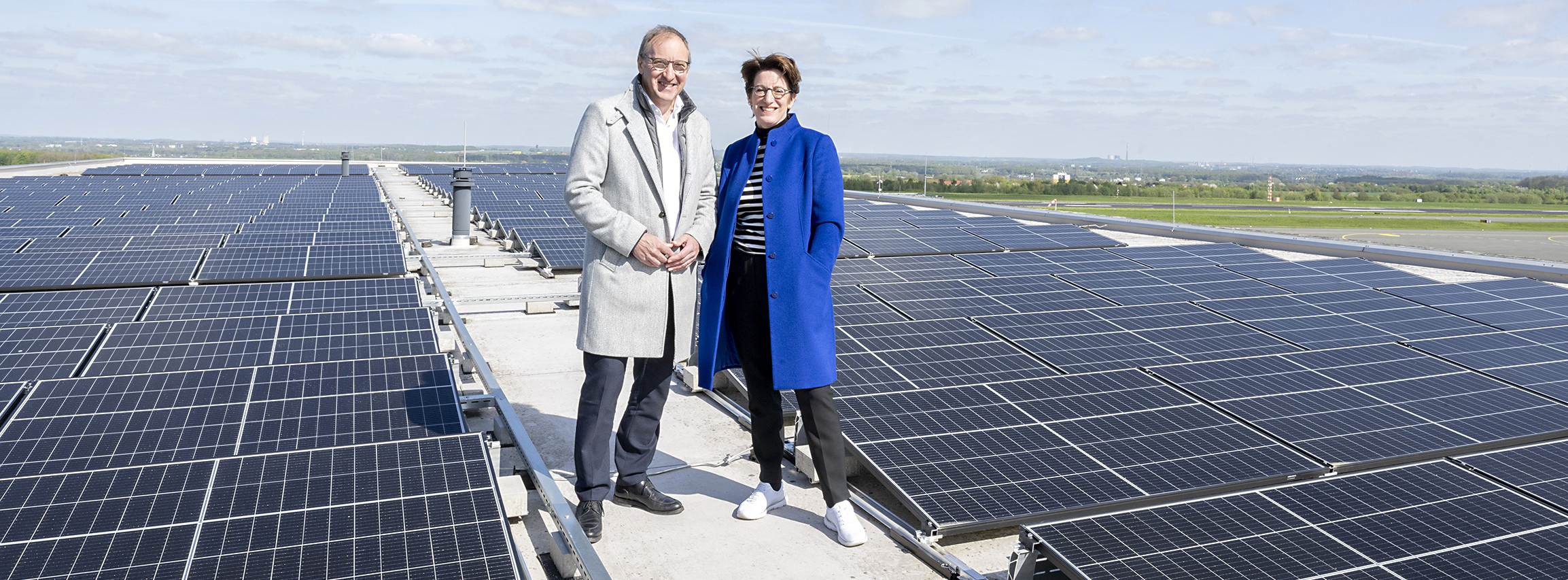 Energie & Management > Klimaschutz - PV-Strom am Dortmunder Flughafen