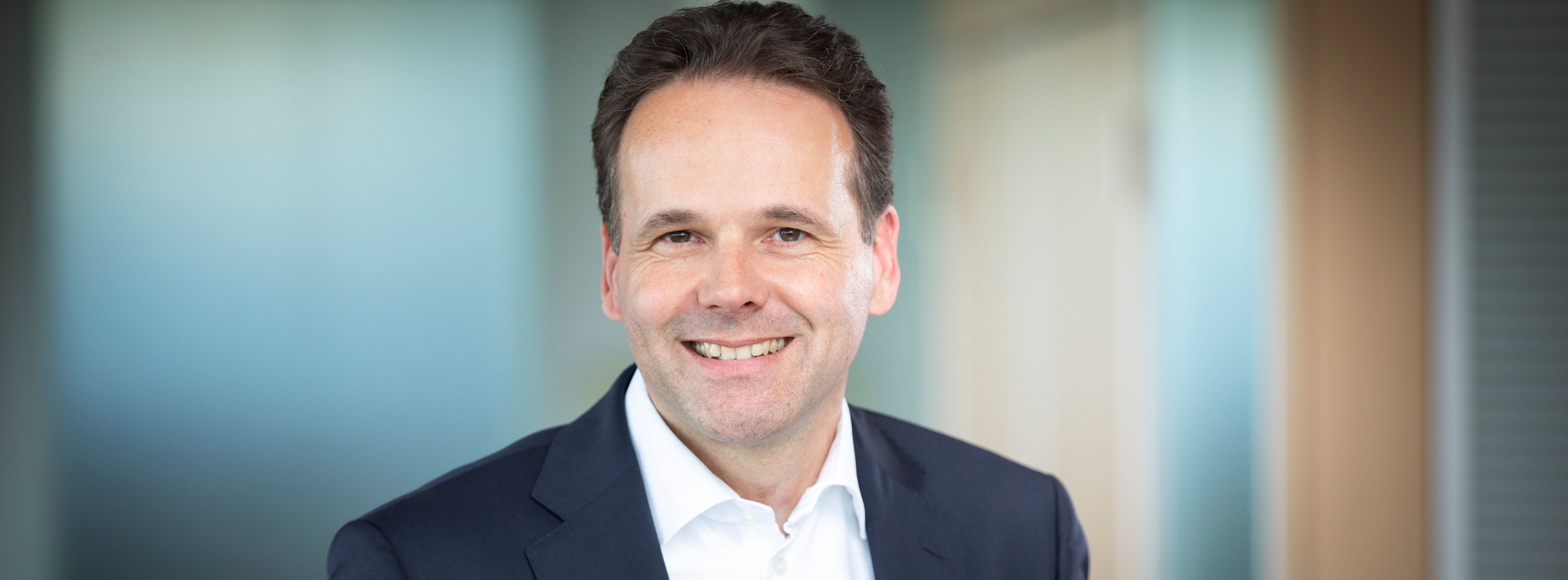 Energie & Management > Personalie - Urban Keussen verlässt EWE