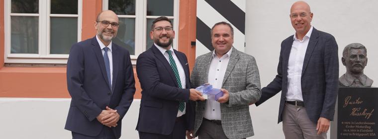 Energie & Management > Stromnetz - Kommunalunternehmen Leutershausen gibt Stromnetzbetrieb auf.