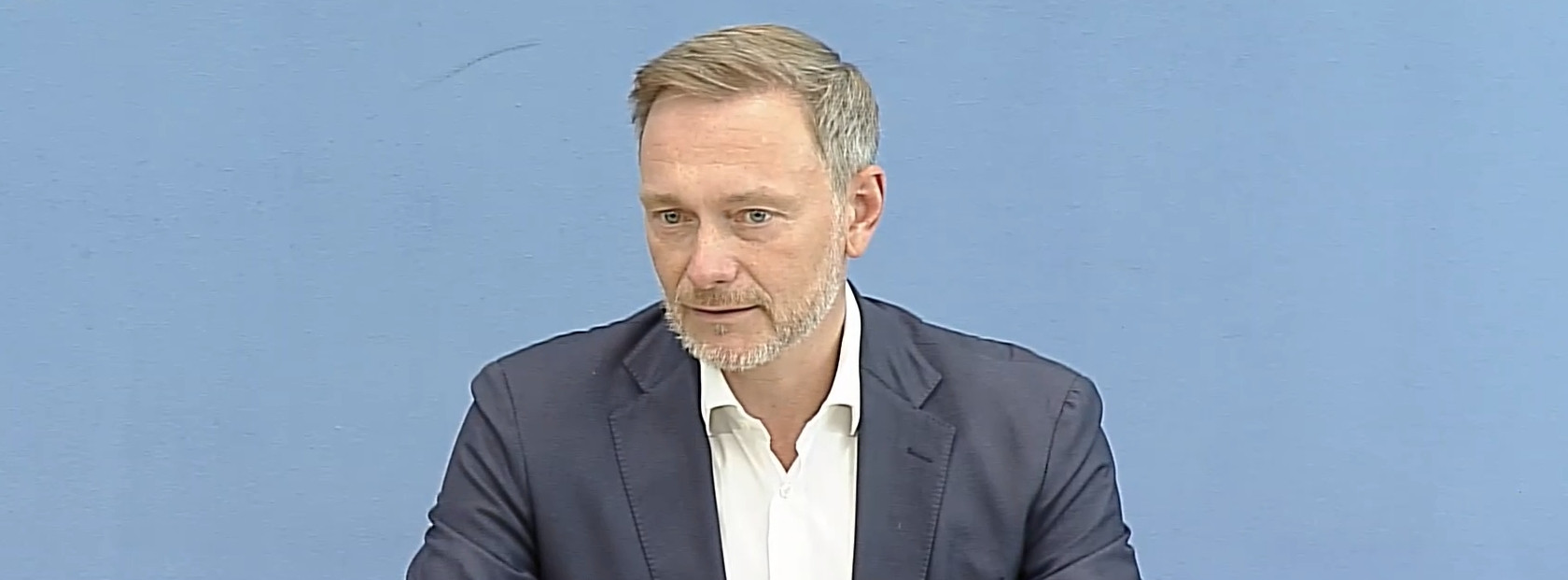 Energie & Management > Politik - Auf der Suche nach 9 Milliarden Euro im Bundeshaushalt 2025